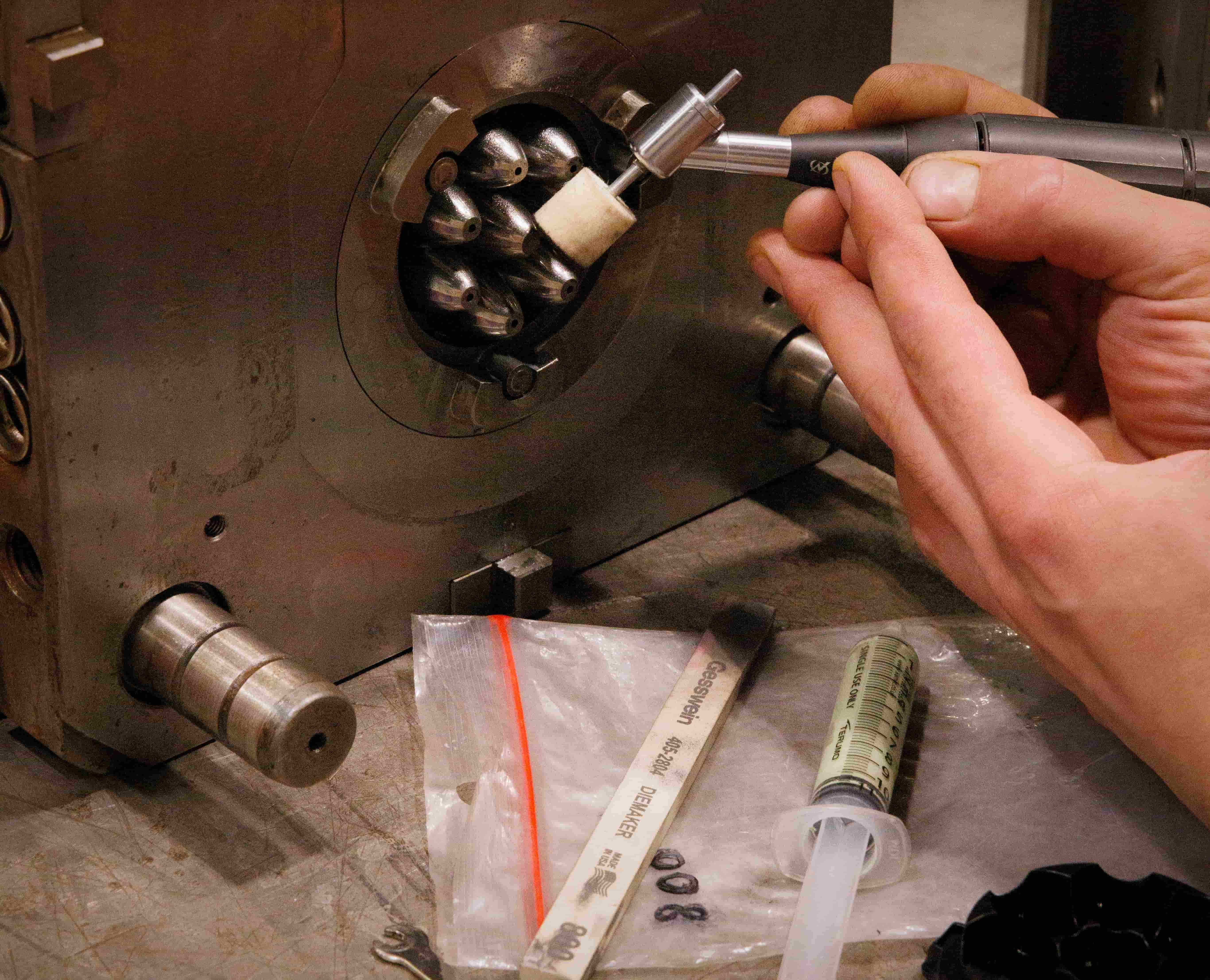 Illustration de polissage manuel